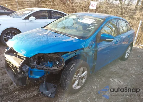 2013 Ford Focus Se z USA, uszkodzony, nr VIN 1FADP3F27DL351375